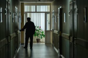 ​Signs You Need a Nursing Home Abuse Lawyer